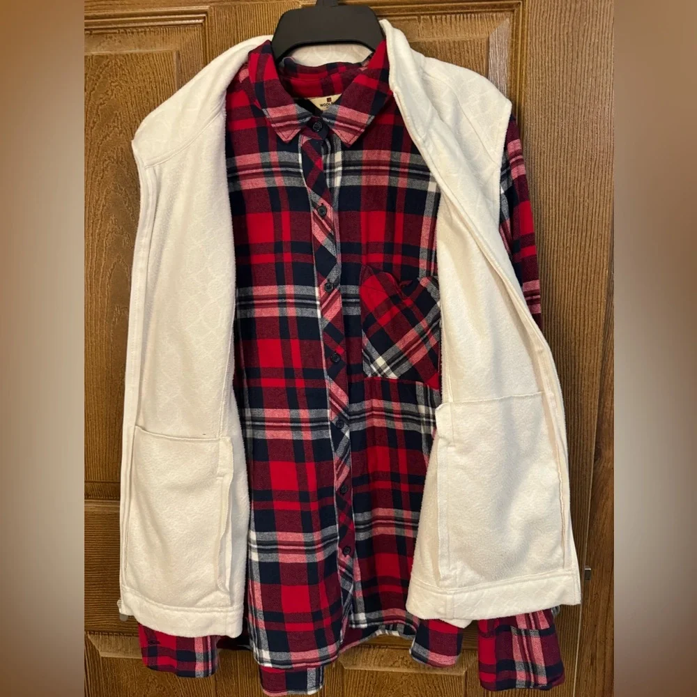 Croft & Barrow Off-White Textured Vest - Picture 3 of 4